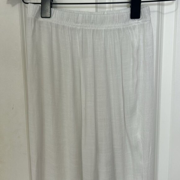 SHEIN Classic White Beach Patrs size small polyester, lightweight pool pants - Picture 2 of 6